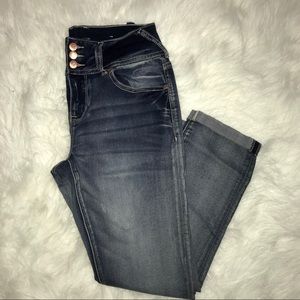 High waisted Premium Vanity capris
